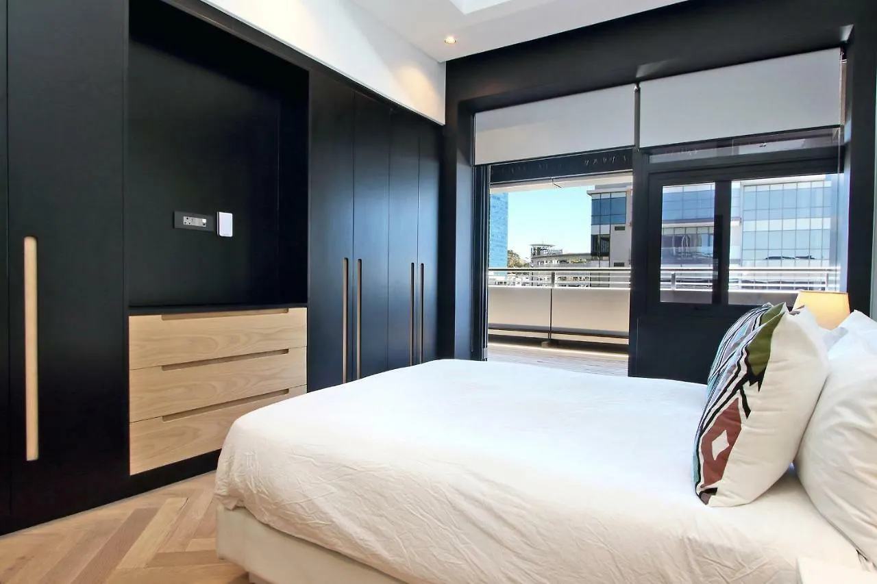 Penthouse Henning@The Onyx Apartment Cape Town 0*,